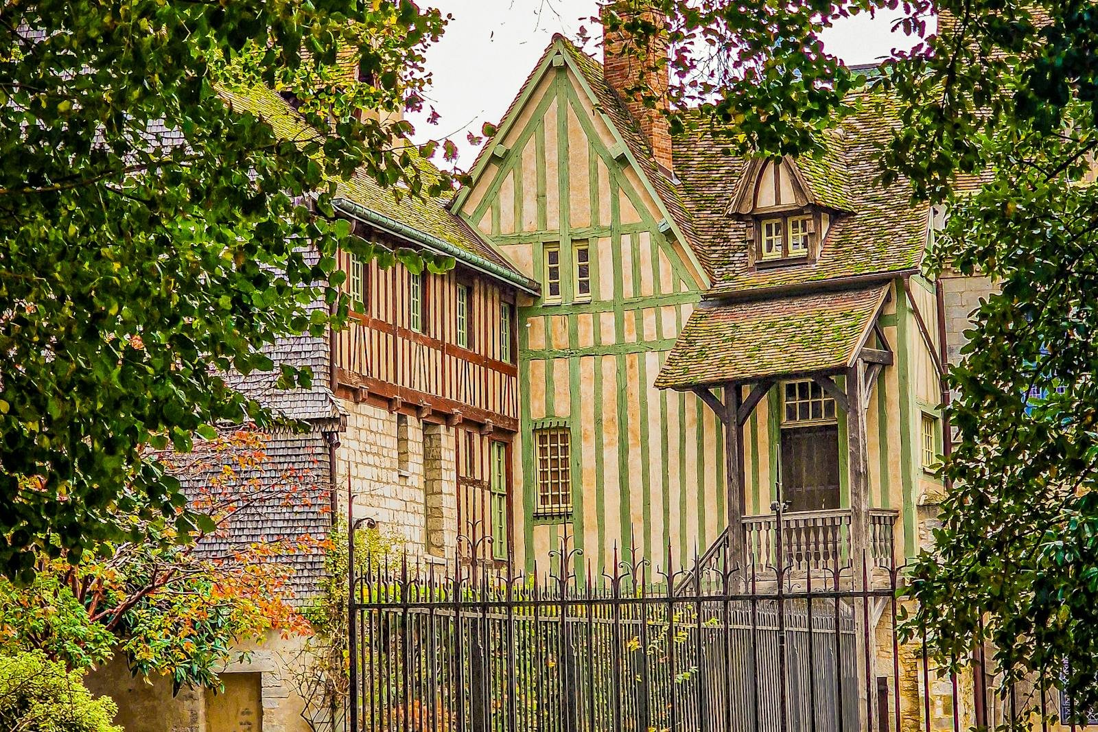 Rénovation fenêtres maison de bocage
